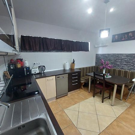 Morrison Apartments Miercurea Ciuc Ngoại thất bức ảnh