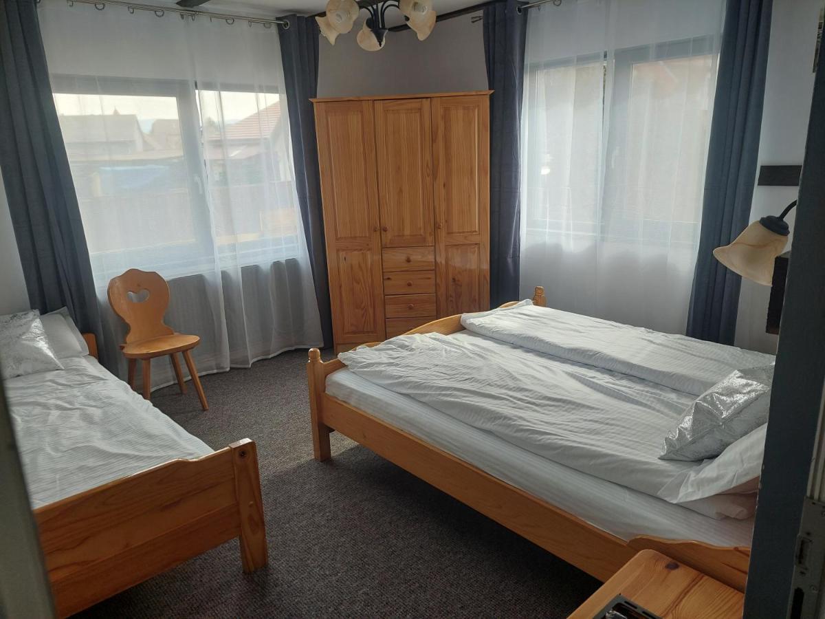 Morrison Apartments Miercurea Ciuc Ngoại thất bức ảnh