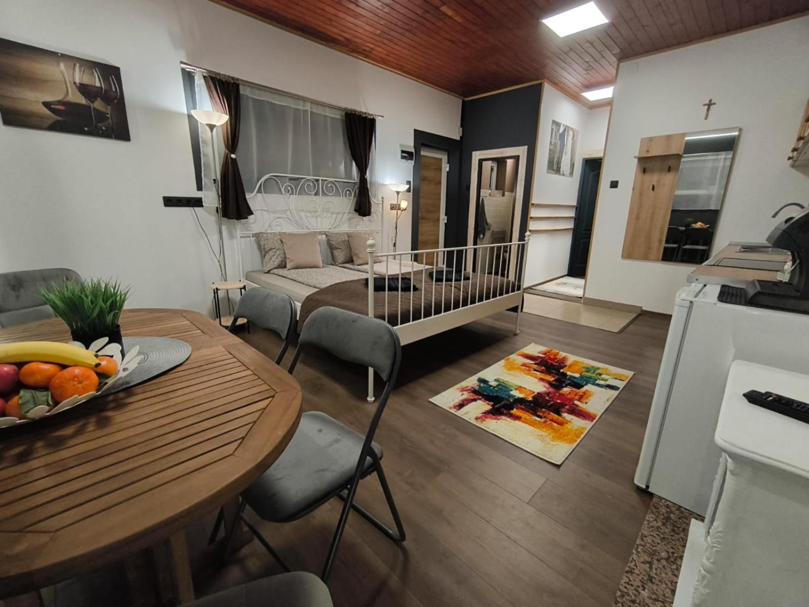 Morrison Apartments Miercurea Ciuc Ngoại thất bức ảnh