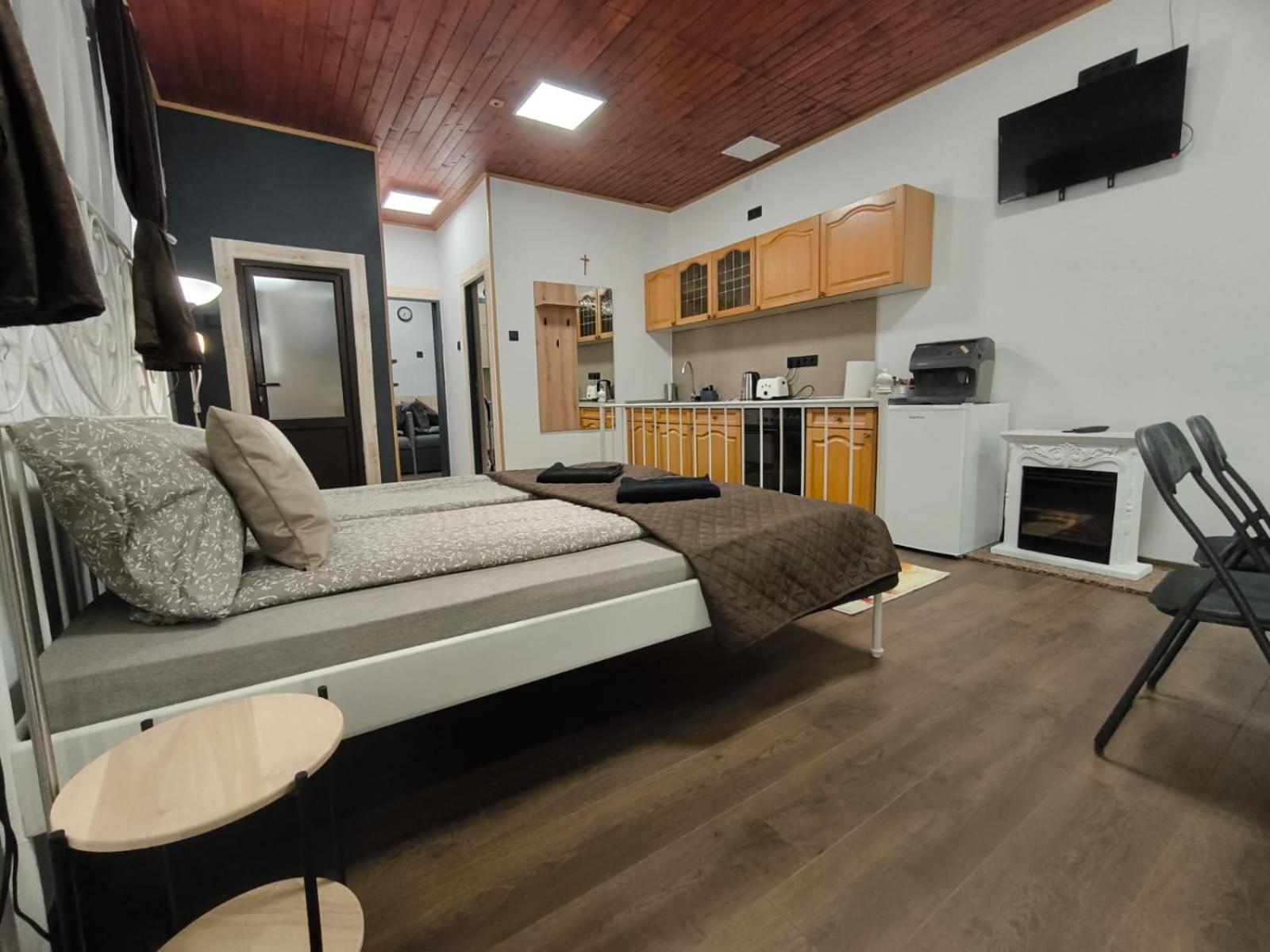 Morrison Apartments Miercurea Ciuc Ngoại thất bức ảnh