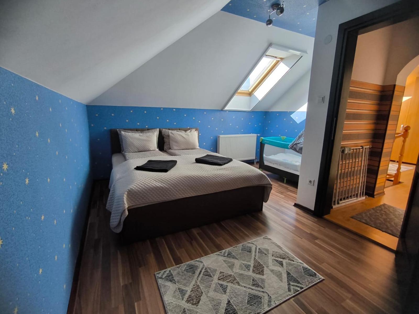 Morrison Apartments Miercurea Ciuc Phòng bức ảnh